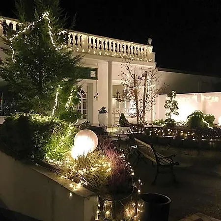 Hotel Ramor Garni 3*